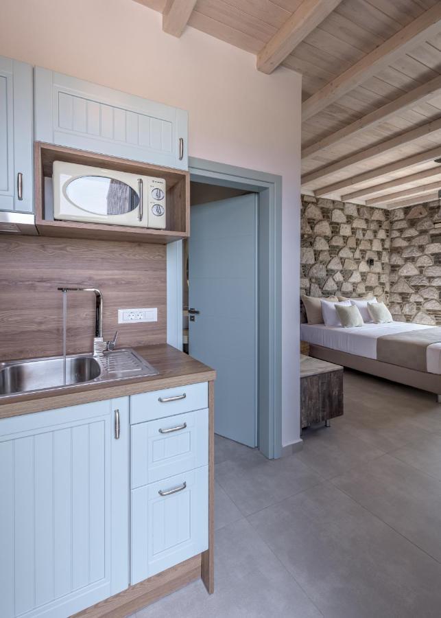 Thea Sunset Suites Mytakas Kültér fotó