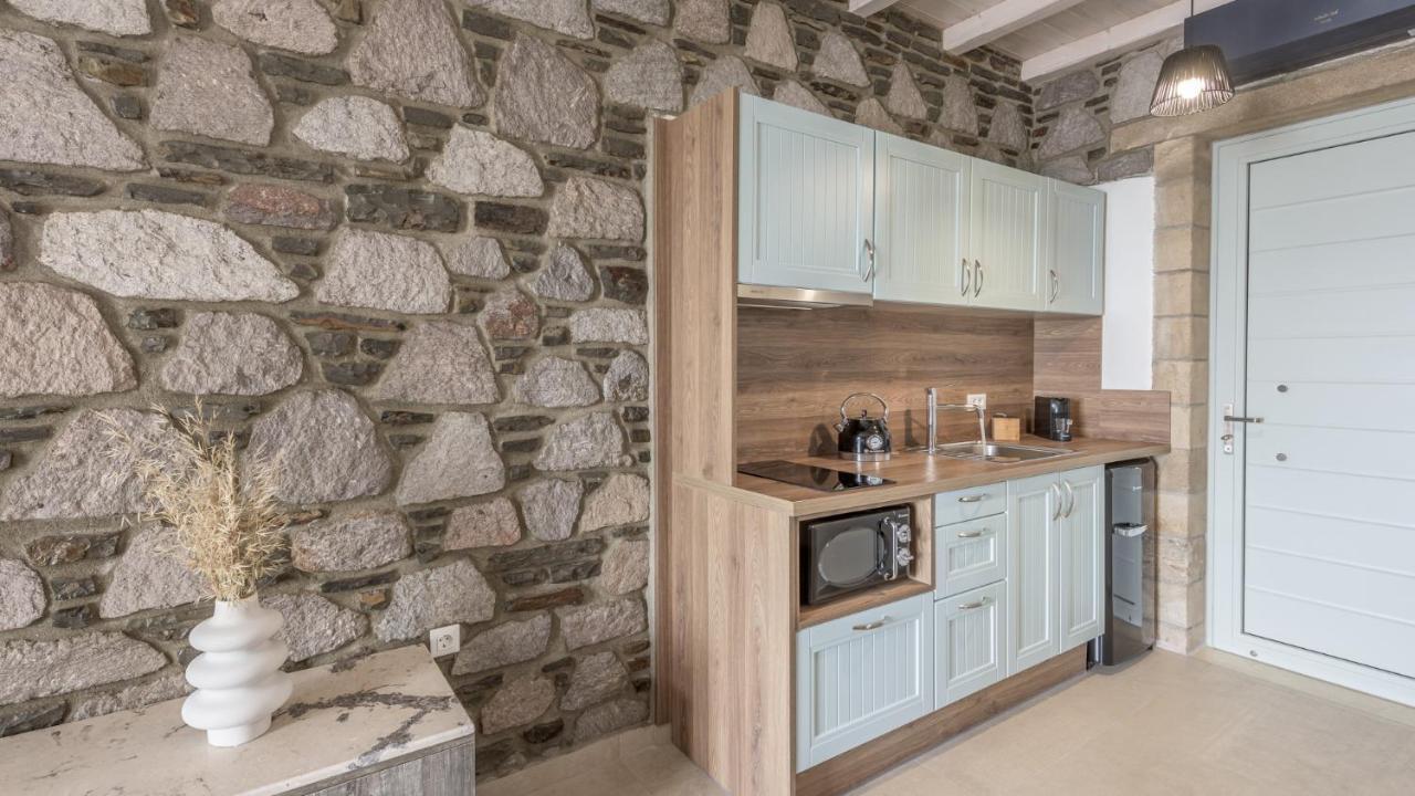 Thea Sunset Suites Mytakas Kültér fotó