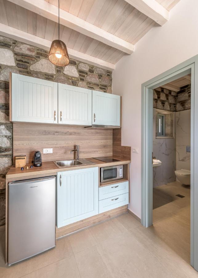 Thea Sunset Suites Mytakas Kültér fotó